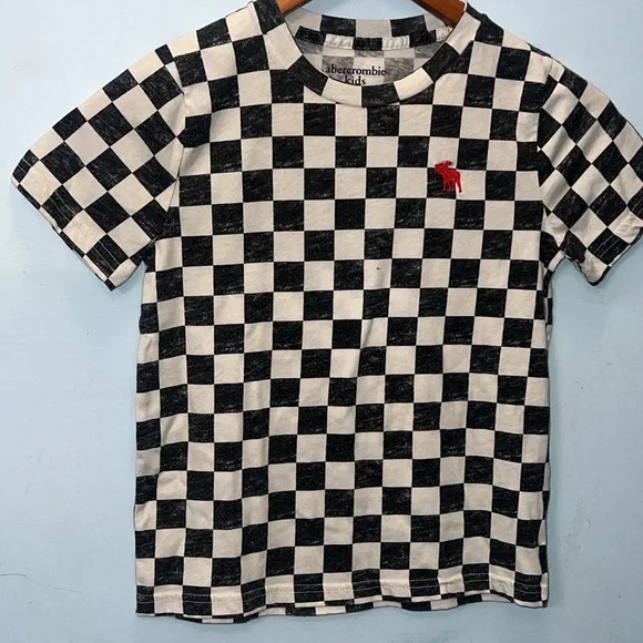 Abercrombie Kids checkered shirt size 7-8 for boys or girls - cool & fun - Picture 2 of 5